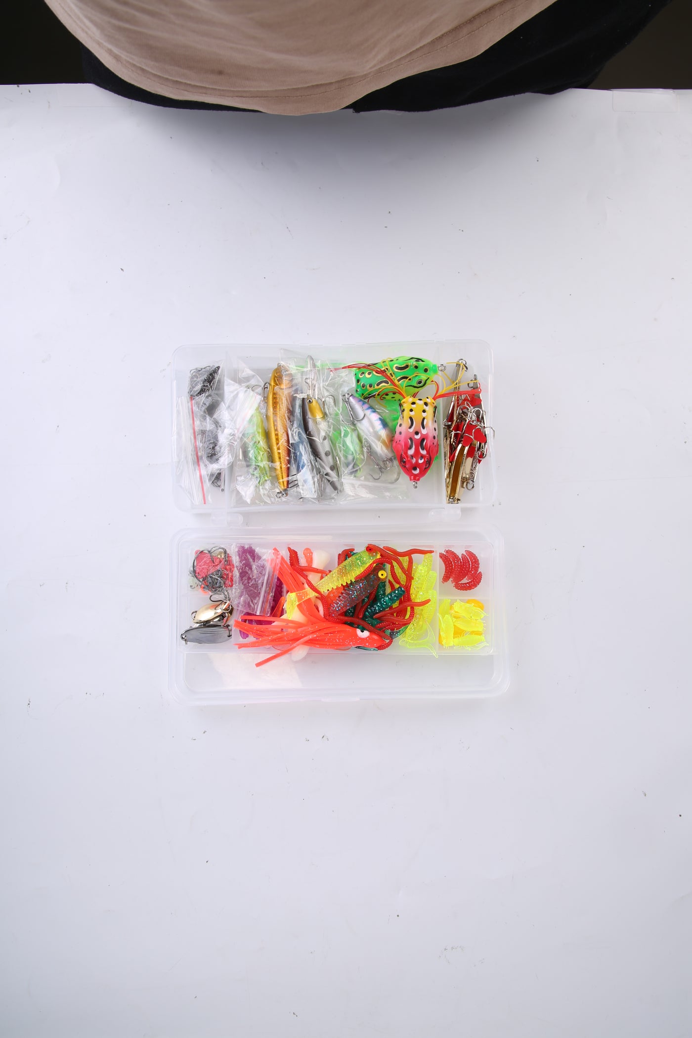 375Pcs Fishing Baits And Tackle Box Saltwater Freshwater Fishing Lures Kit Lifelike Popper Crankbaits Crickets Frogs Spoon Lures Maggots